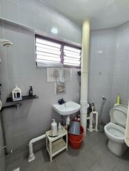 Blk 240 Jurong East Street 21 (Jurong East), HDB 5 Rooms #563721241